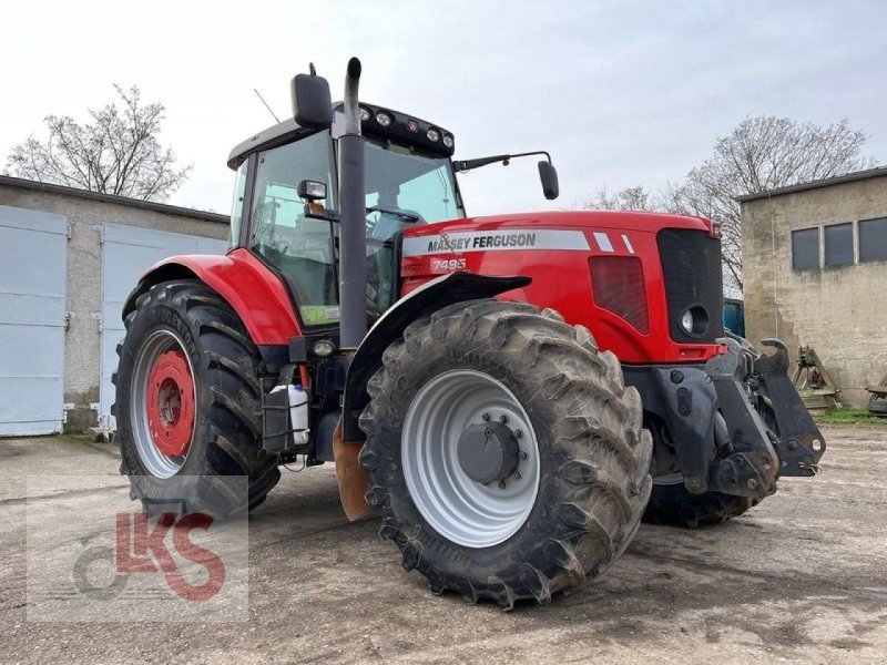 Tractor Massey Ferguson MF 7495