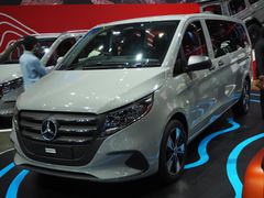 Mercedes Benz VITO TOURER PRO