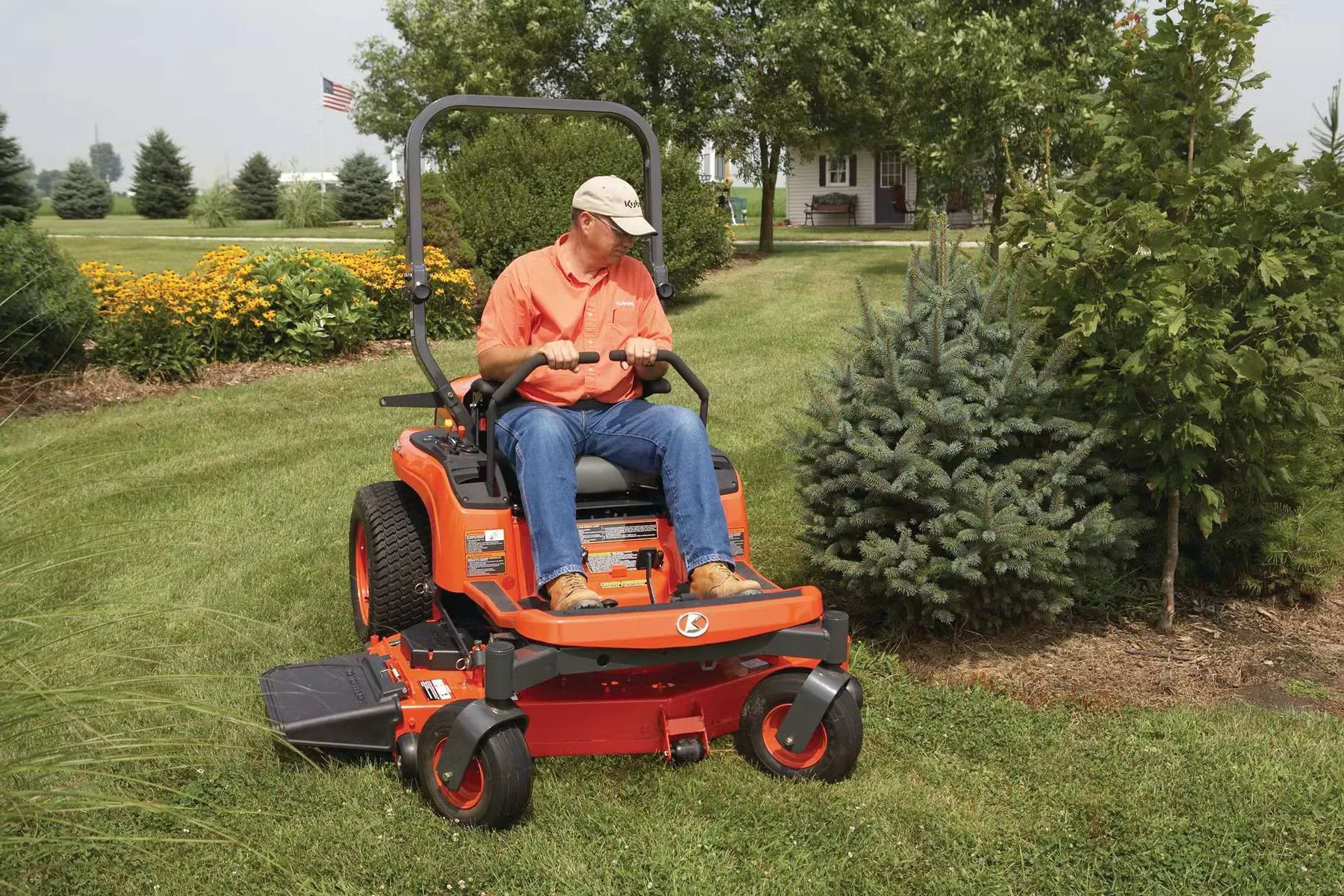 Ride-on mowers Kubota ZD221