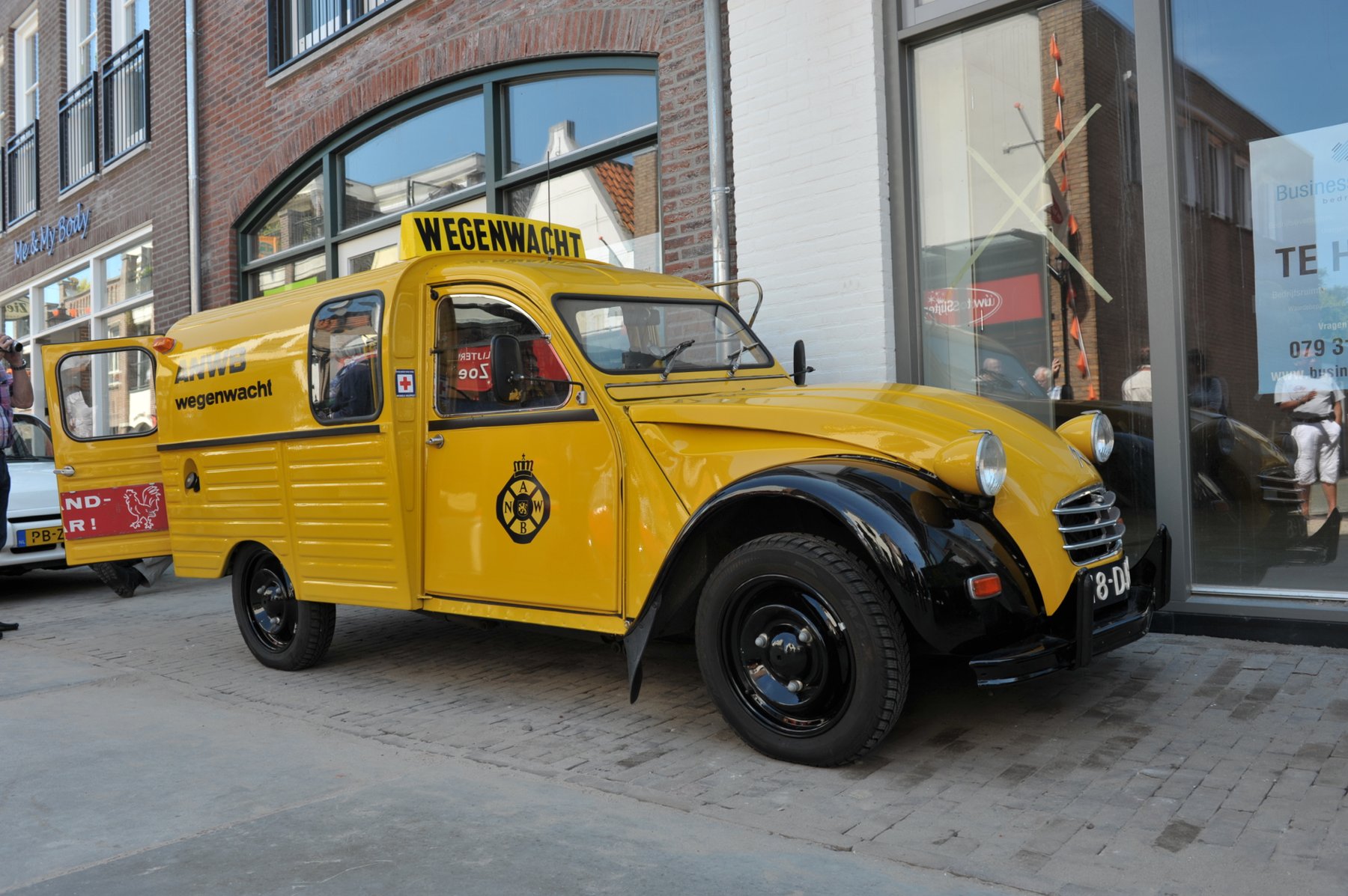 Citroën 2CV4