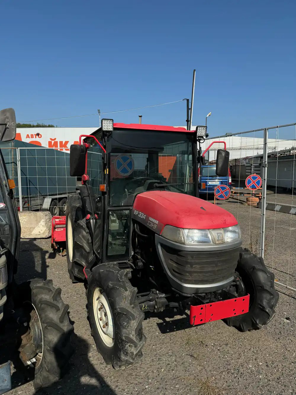 Tractor Yanmar EF352TLX