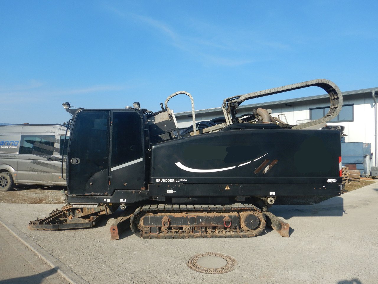 Directional drilling TRACTO-Technik Grundodrill 12G