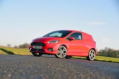 Ford FIESTA 1.1I US VAN