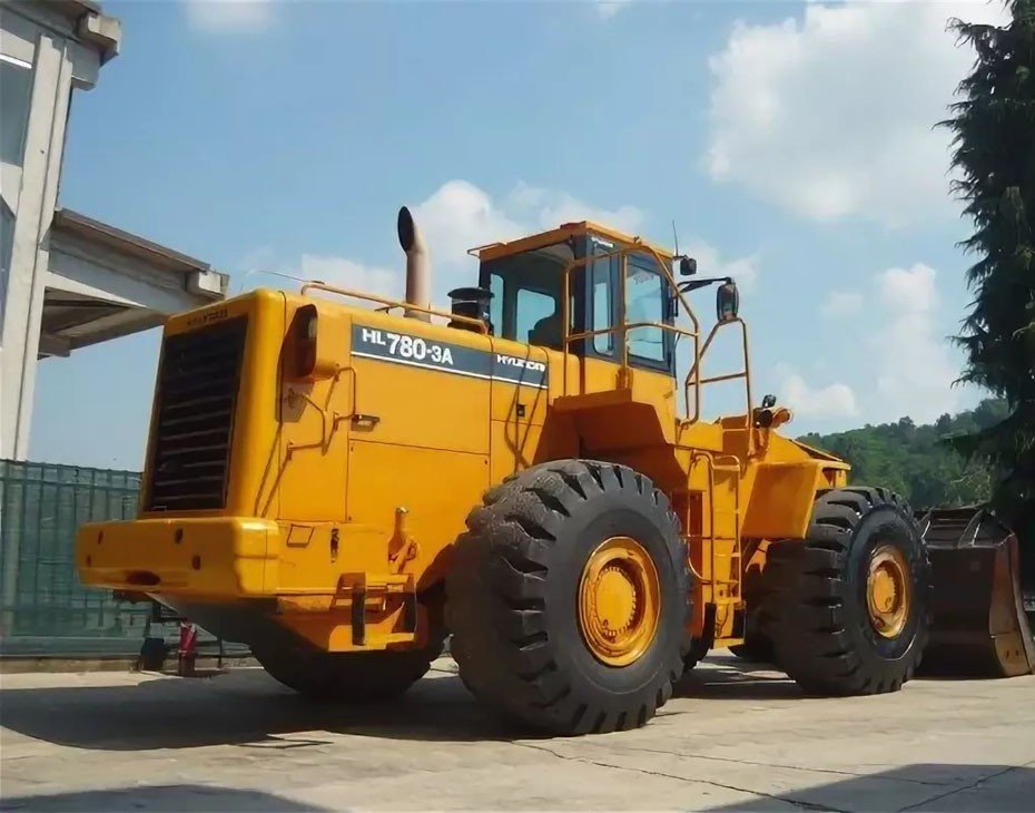Ładowarka Hyundai HL780-3A