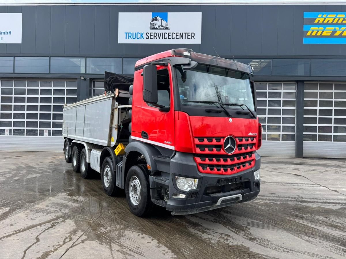 Truck Mercedes Benz 952.31