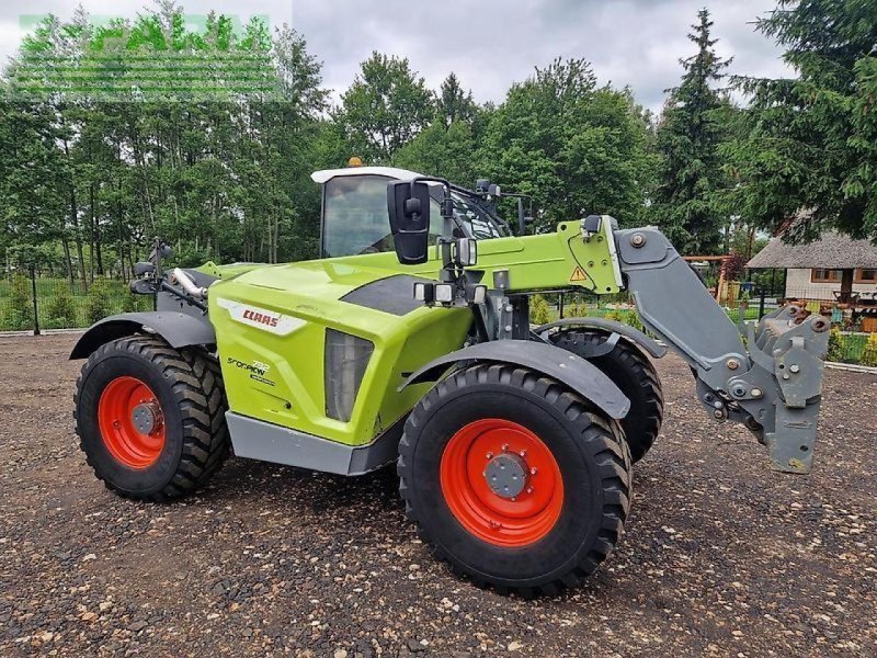 Tractor CLAAS Scorpion 732