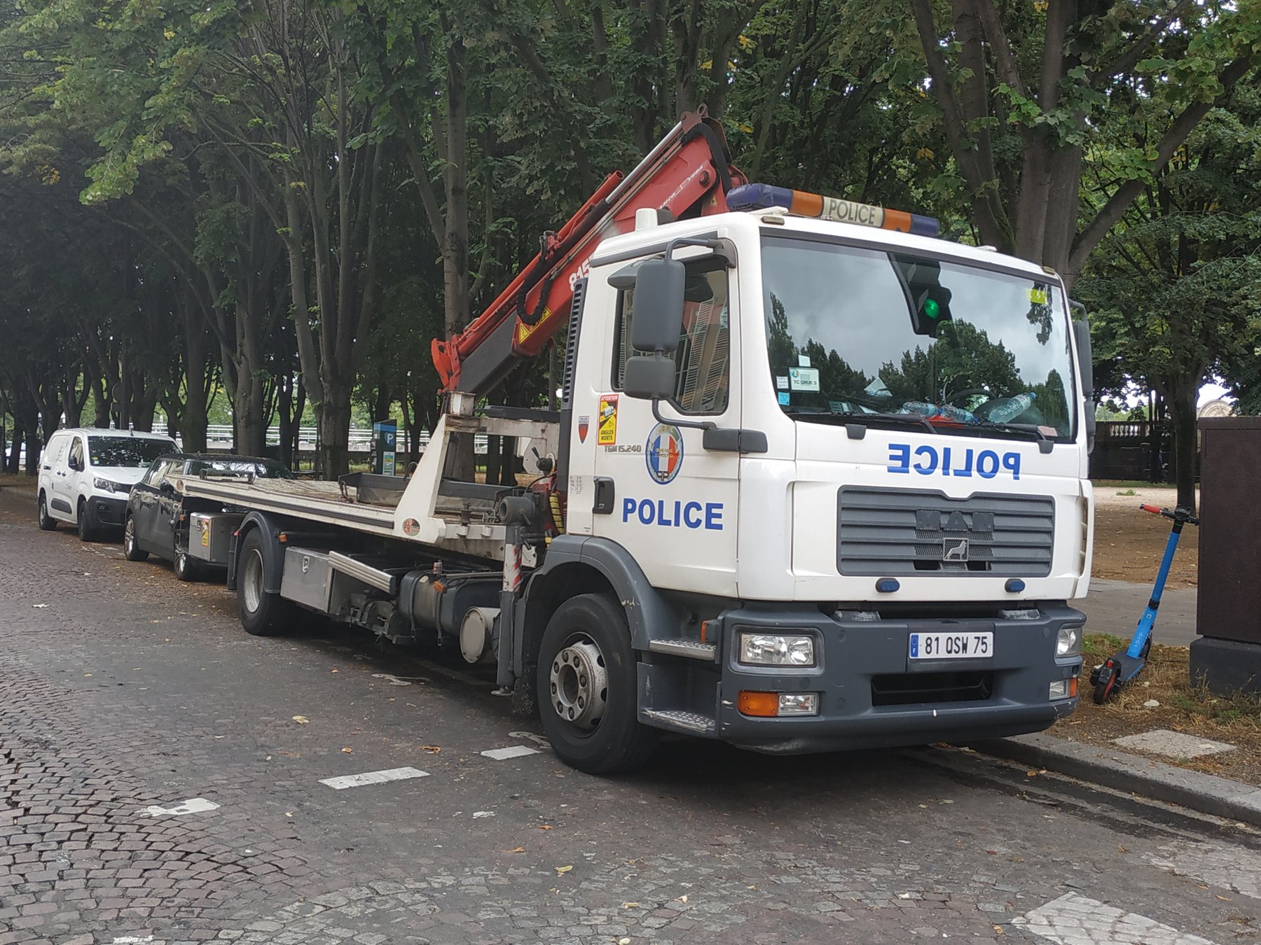 Truck MAN TGM 15.240