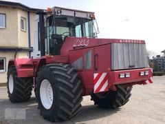 Kirovets K-744
