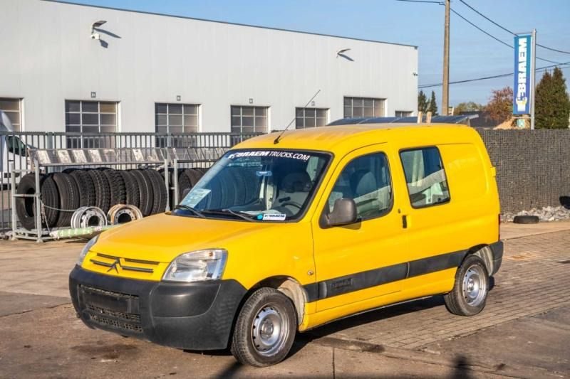 Van Citroën BERLINGO 1,4I 600