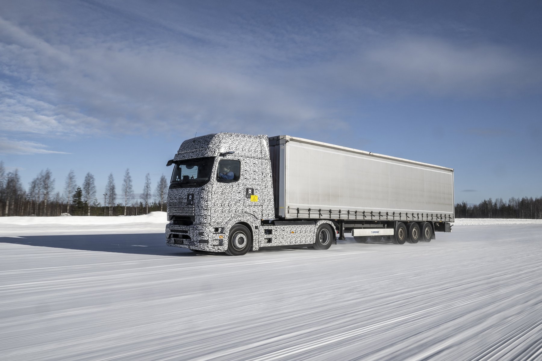 Truck Sisu E11M K-KK-6X2/435+130