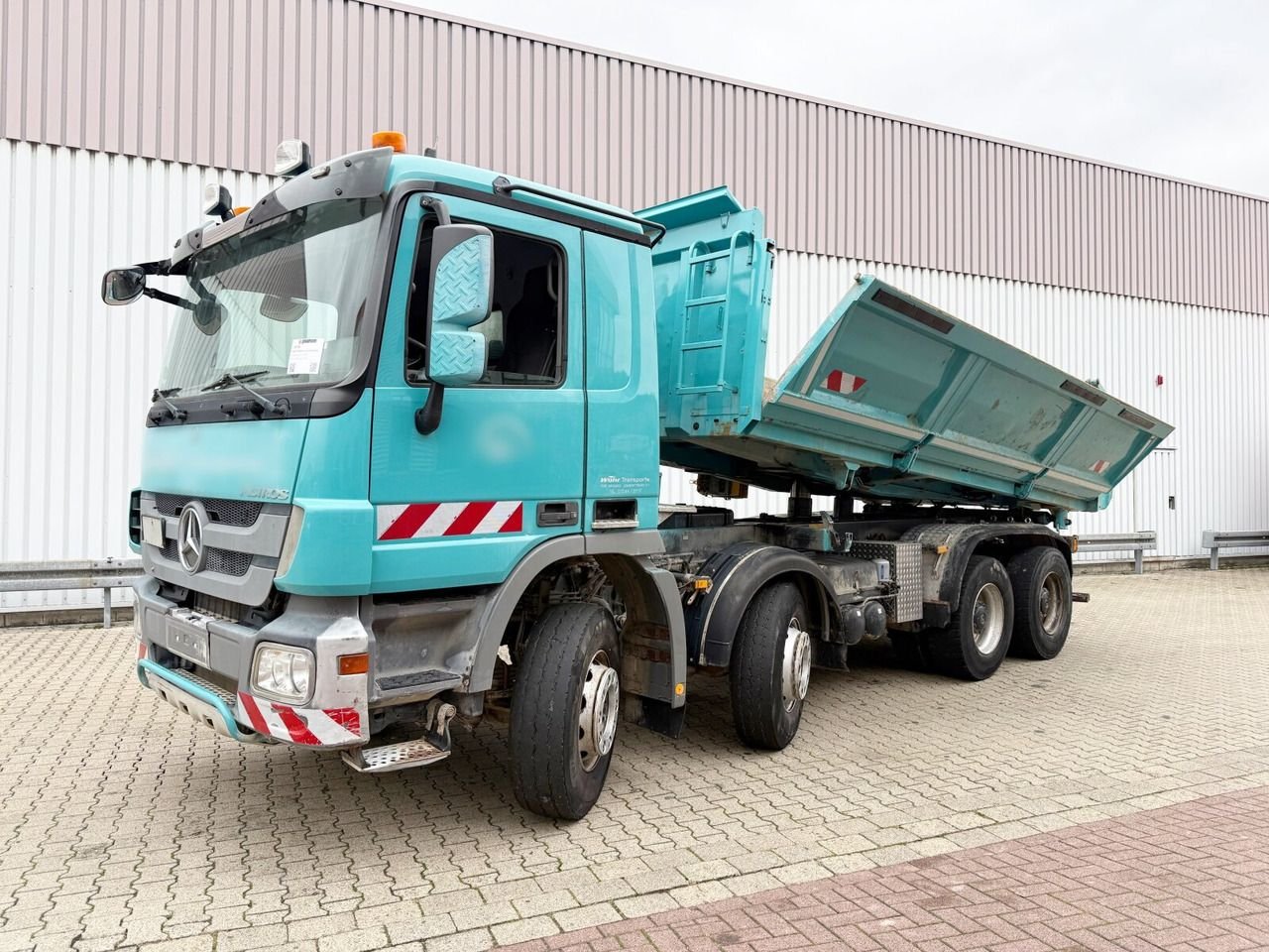 Truck Mercedes Benz ACTROS 4851K