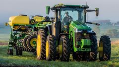 John Deere 8R 310