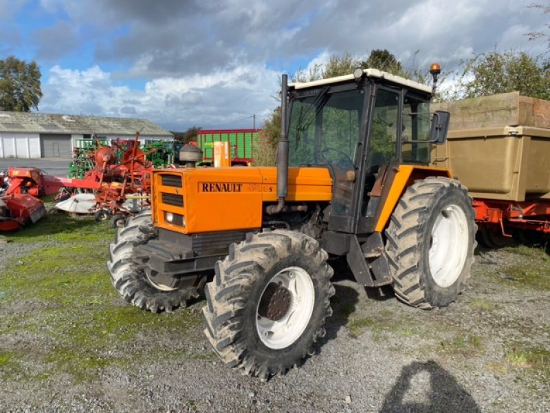 Tractor Renault 891-4 (S)