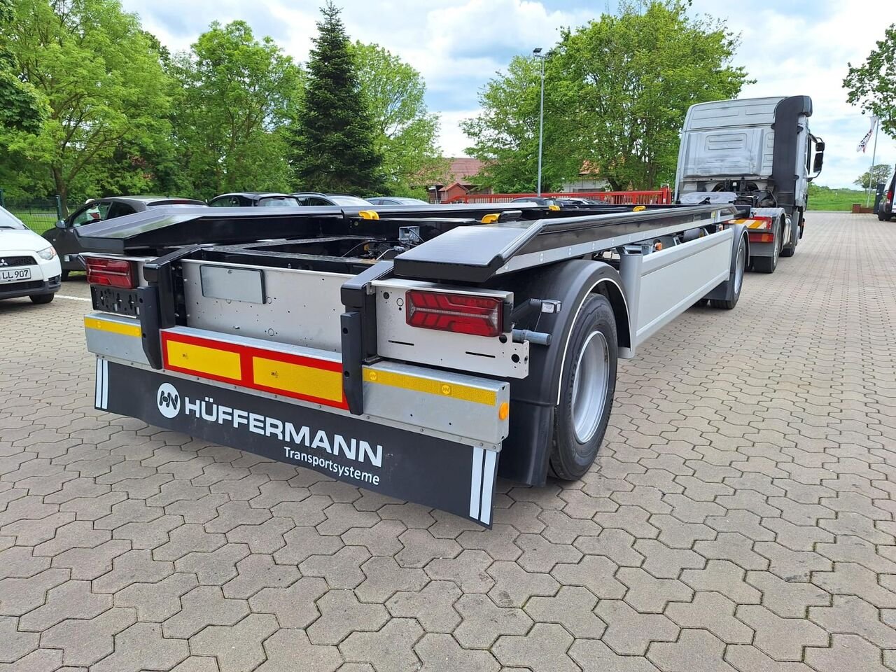 Trailer Hueffermann HKA 18.70