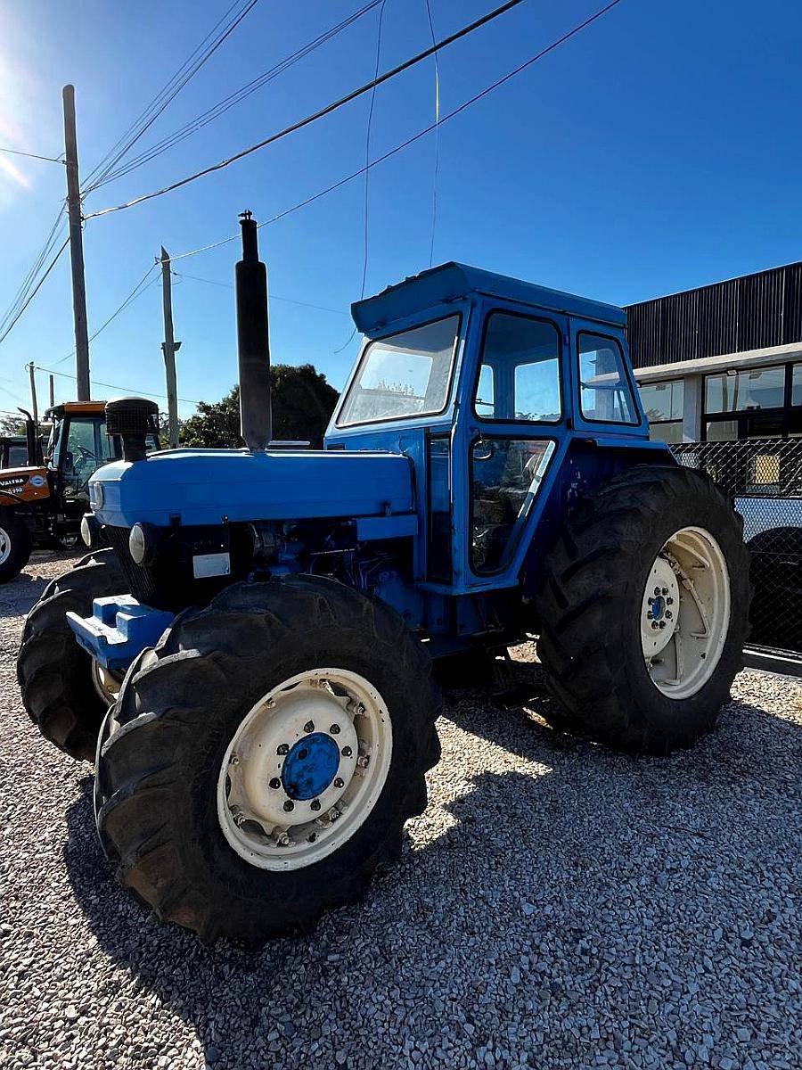 Tractor Ford 7630