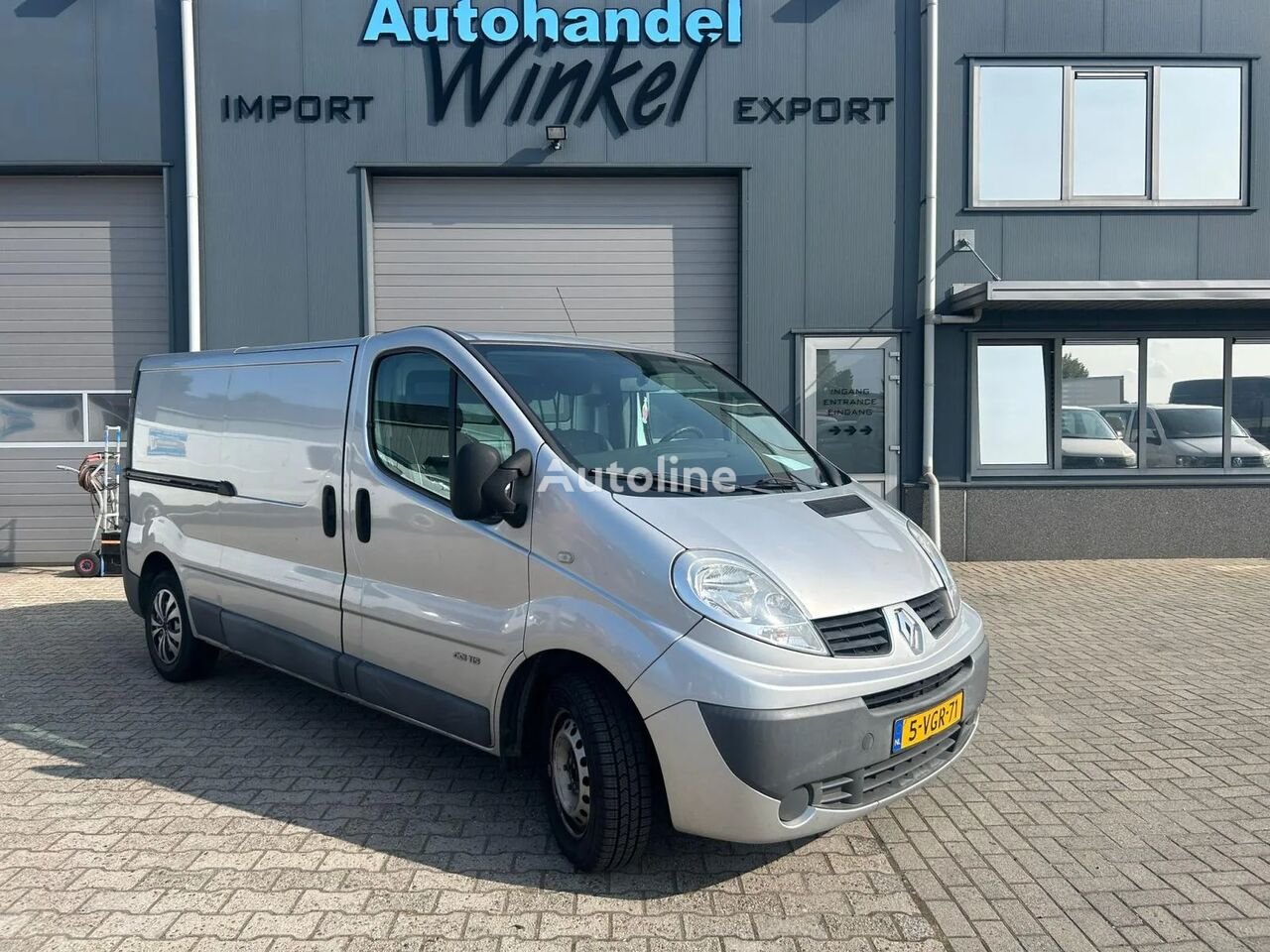 Van Renault TRAFIC T29 L2/H1 2.0 DCI 84KW E4