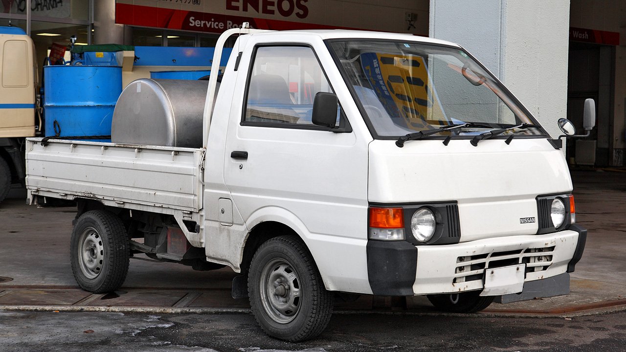 Van Nissan C22