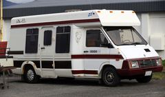 Winnebago CENTOURI