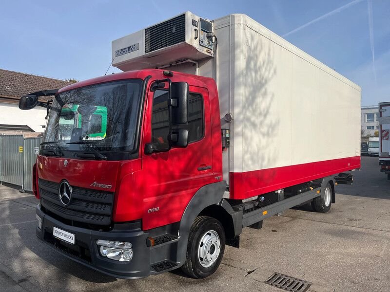 Truck Mercedes Benz 818L-8,6/36