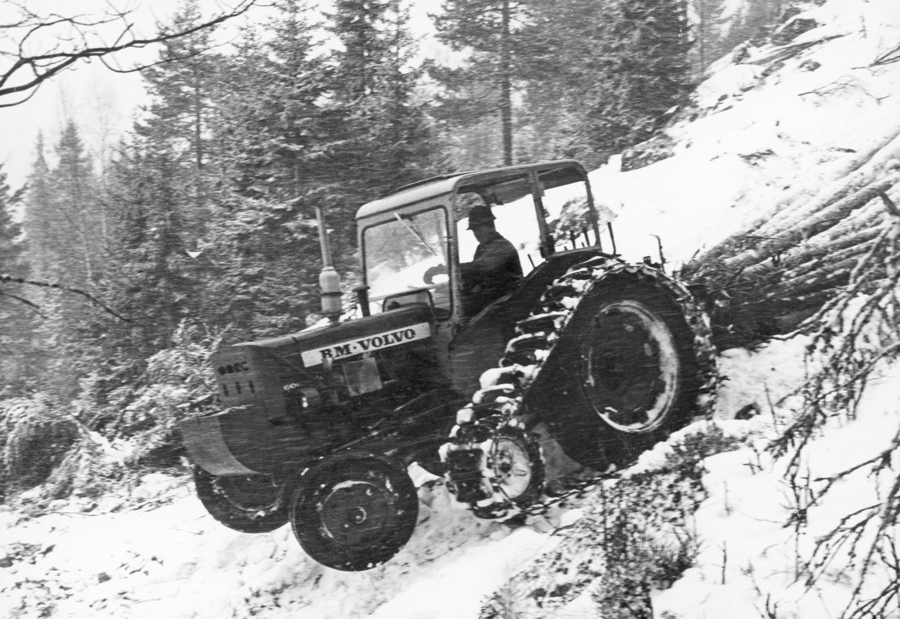 Tractor Bolinder Munktell 400 BUSTER