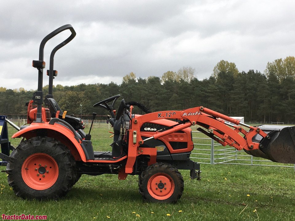 Tractor Kioti CK20 HST