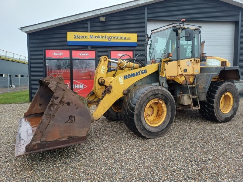 Mining machine Komatsu 320XPC
