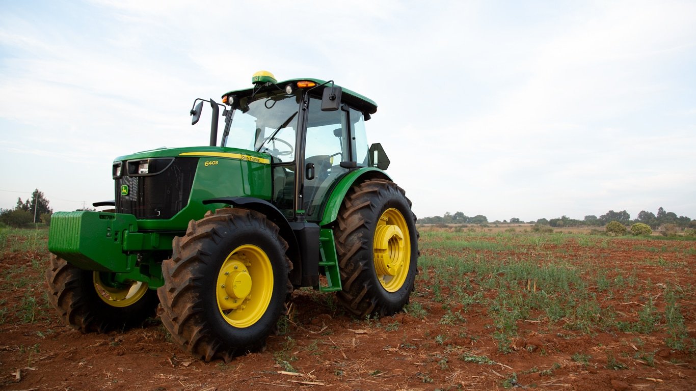 John Deere 6403