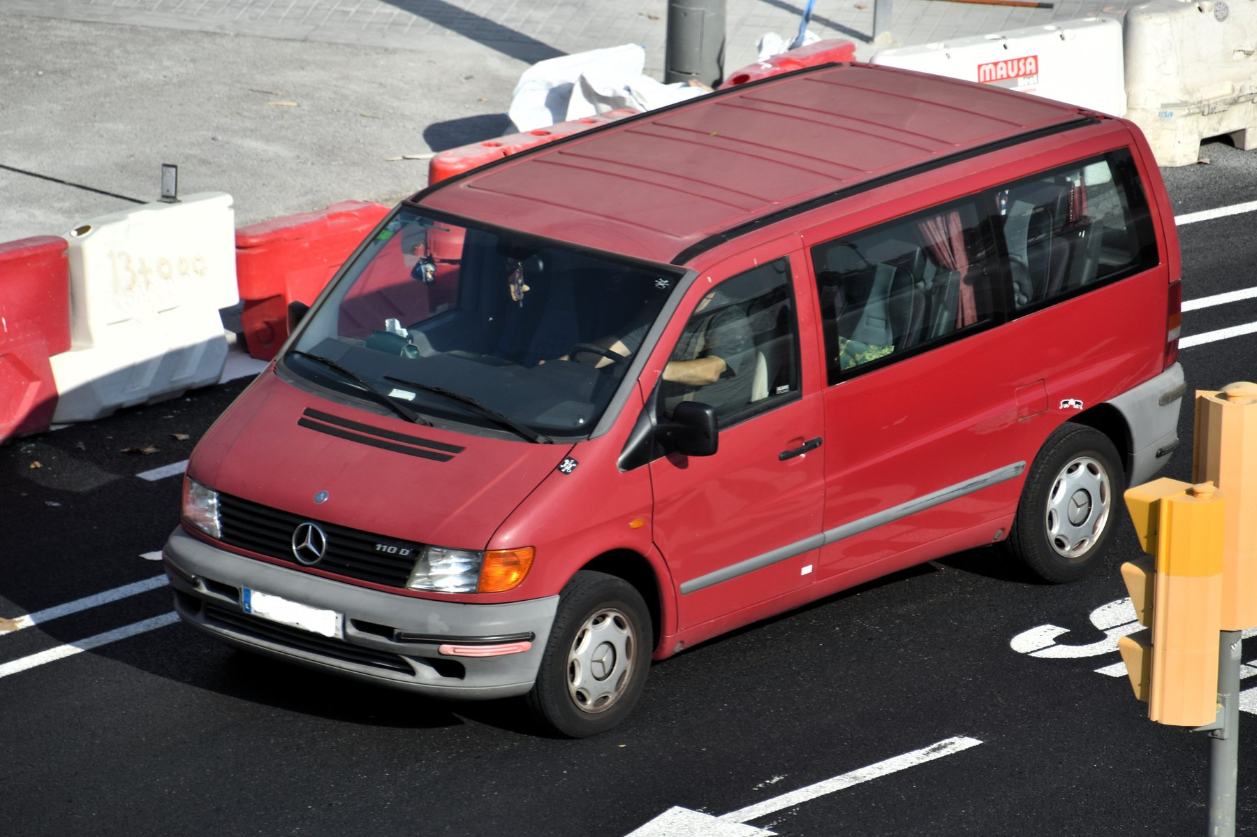 Van Mercedes Benz VITO 110 D