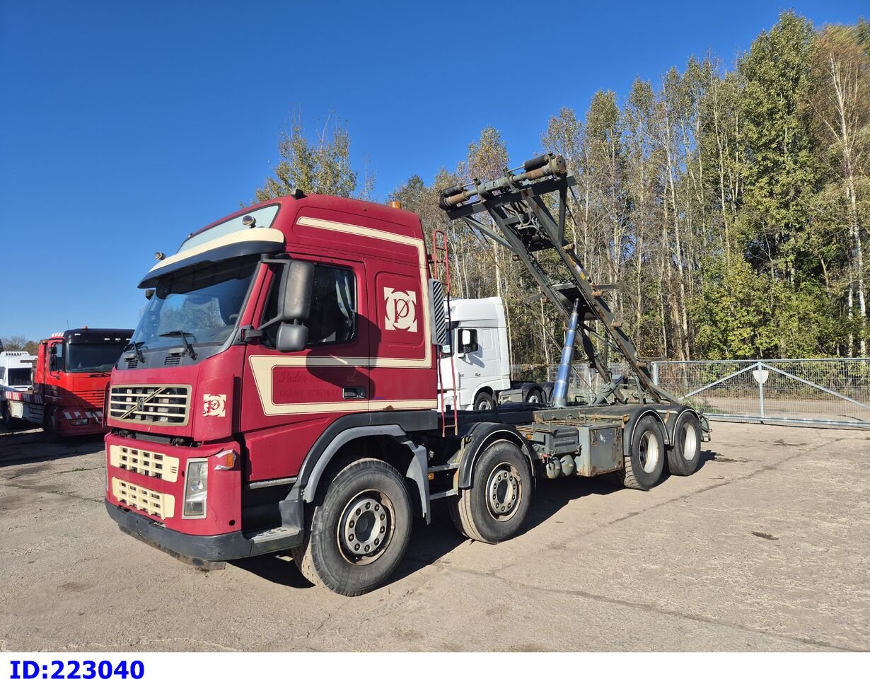 Truck Volvo FM12-FM82RB-8X2/199+311+137
