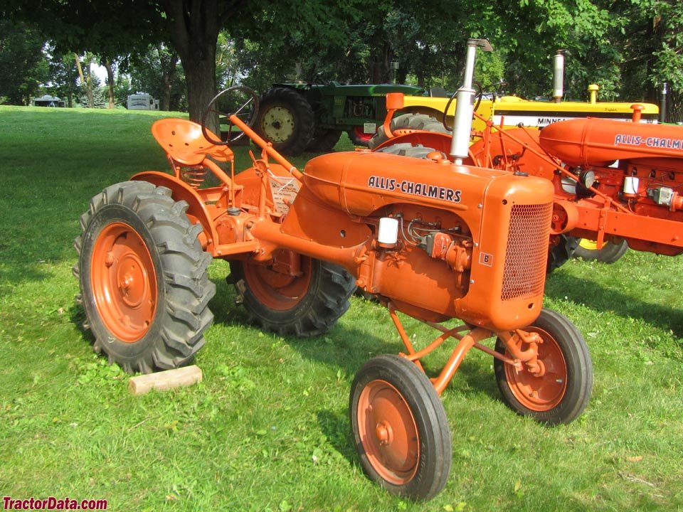 Tractor Allis Chalmers B