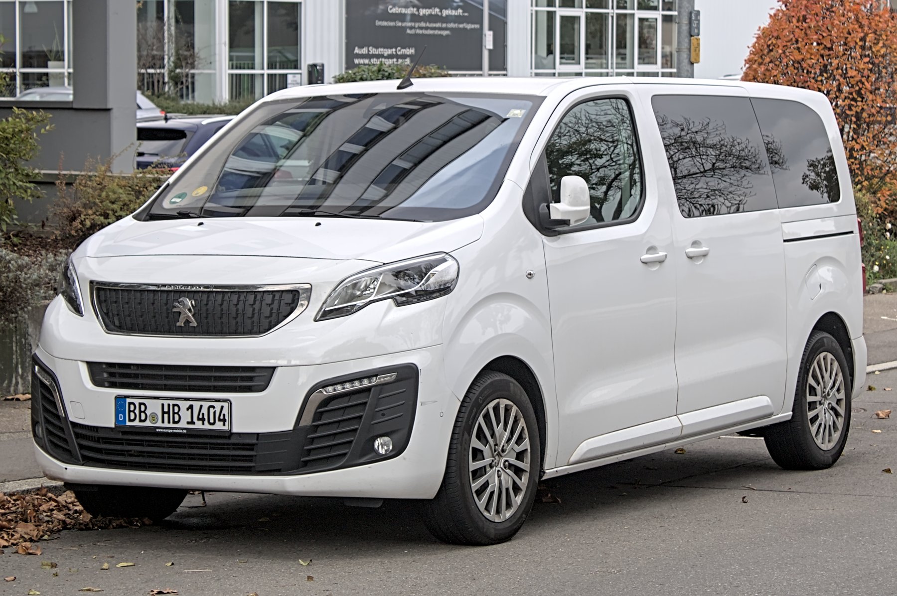 Van Peugeot TRAVELLER