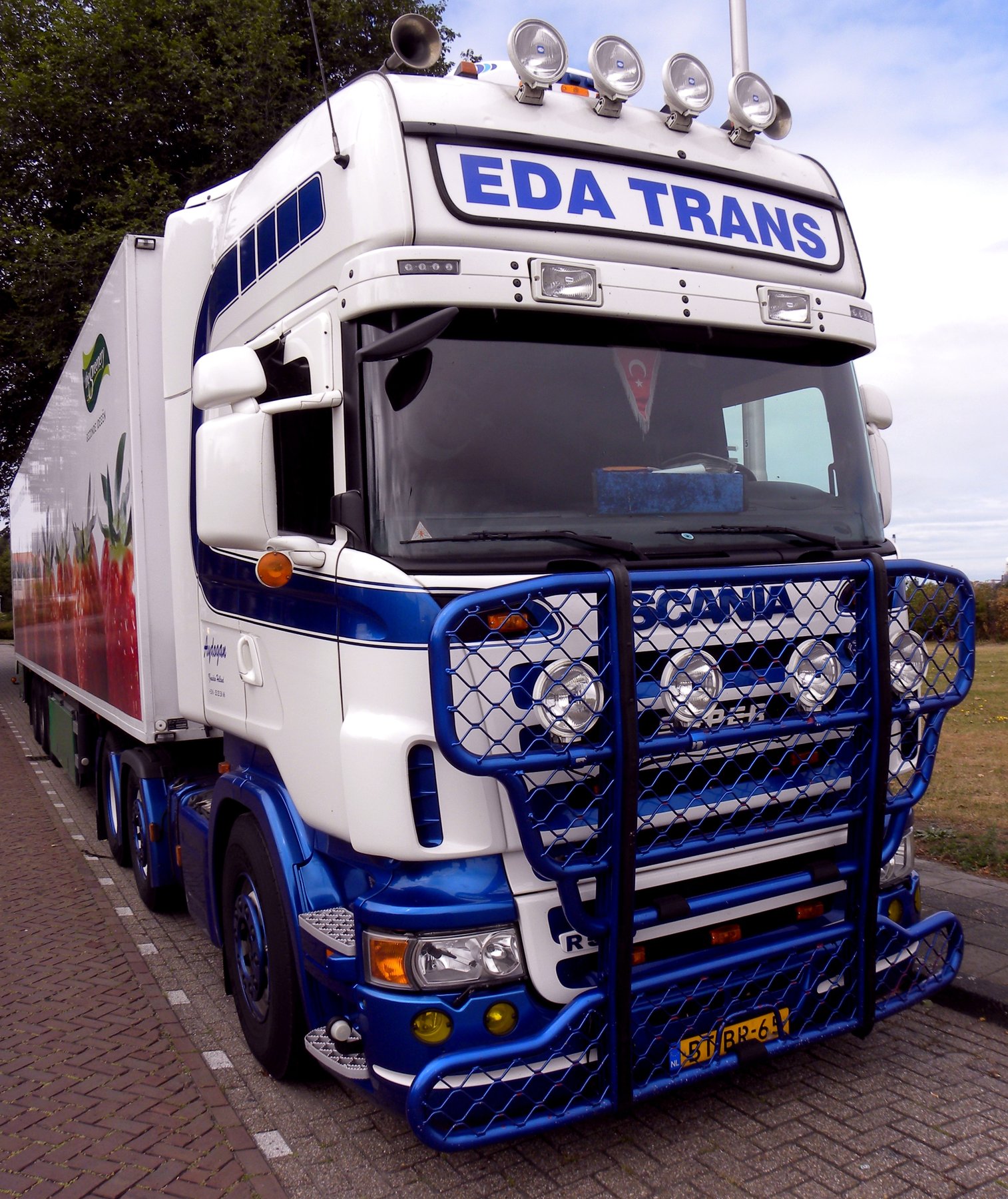 Truck Scania P 500