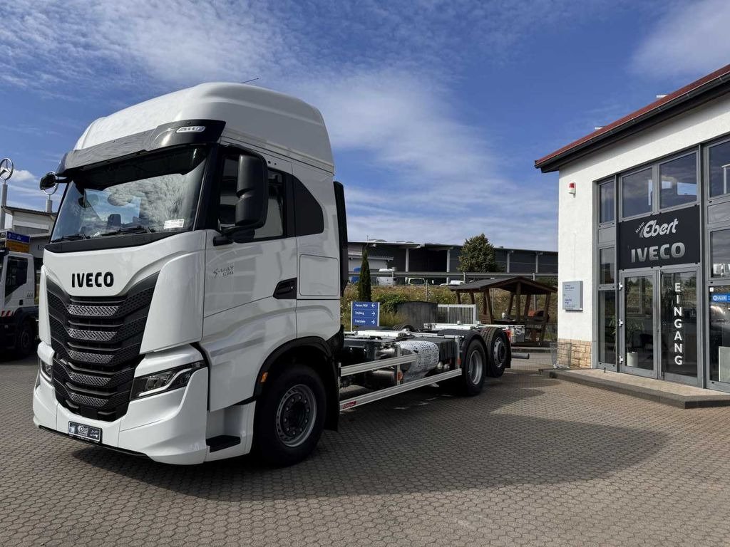 Iveco 38 E 12 A