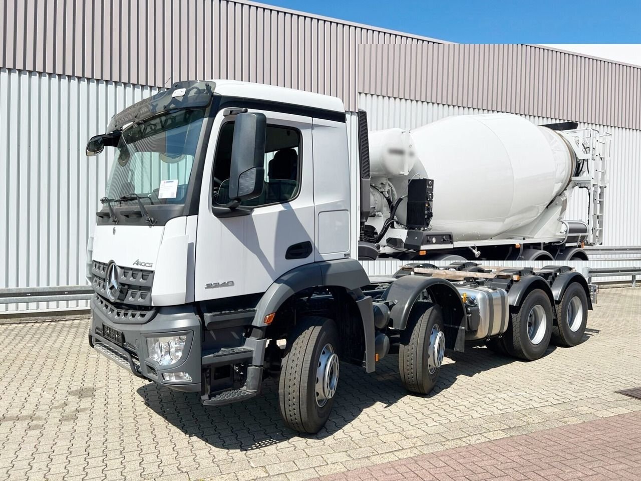Truck Mercedes Benz Arocs 3240 B 8x4