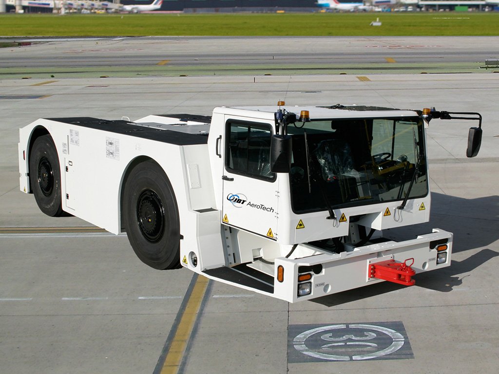 Technika lotniskowa AERO Specialties Aircraft Pushback Tractors