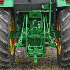 John Deere 3050