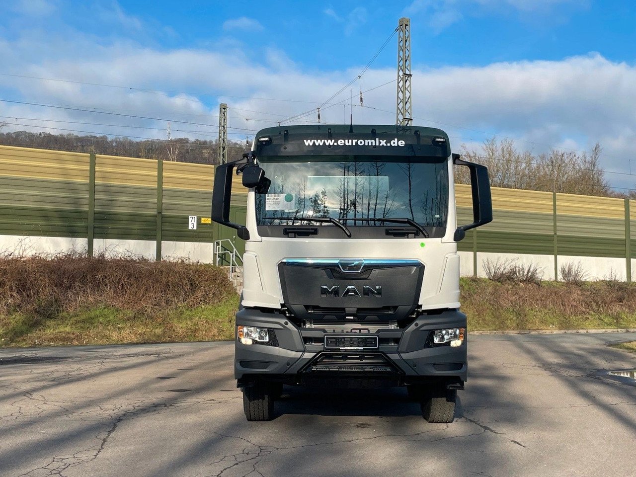 Lastwagen MAN 43.400 8X4 BH WIERDA