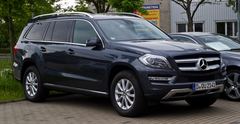 Mercedes Benz GL 350 BLEUTEC 4MATIC
