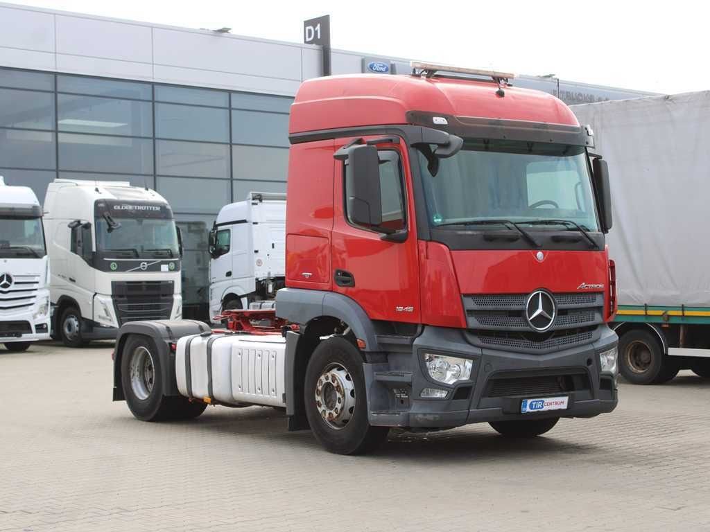 Truck Mercedes Benz 934.06