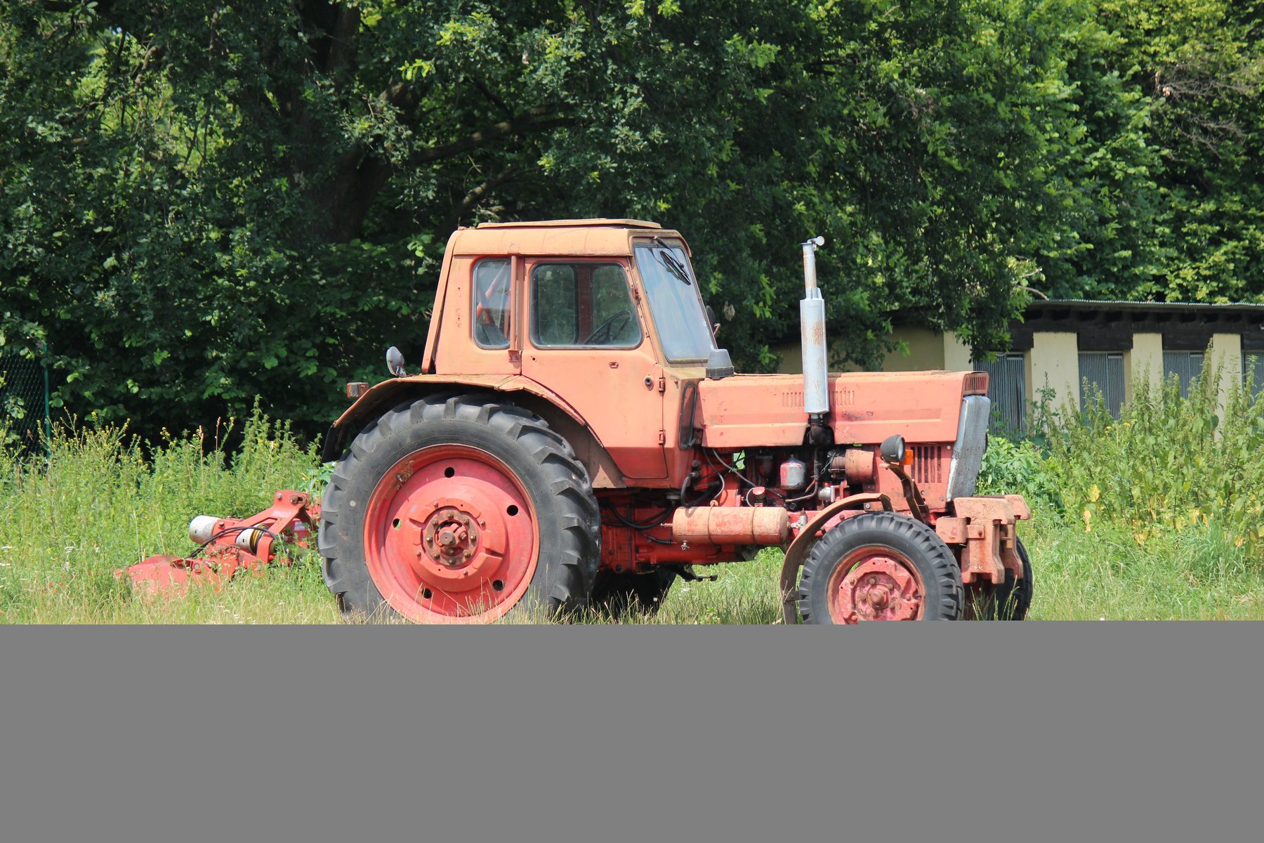 Traktor Belarus MTS-80