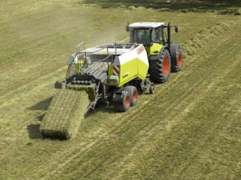 Prasy do bel CLAAS Quadrant 2200 RC