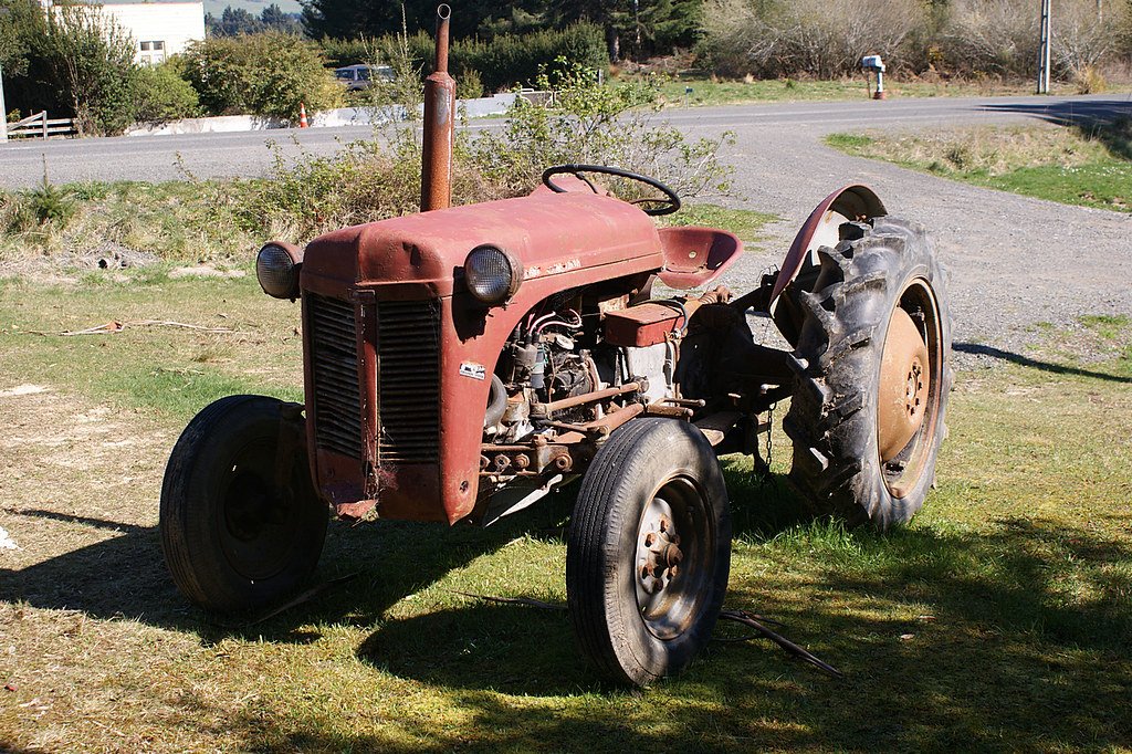 Tractor Massey Ferguson TEA 20