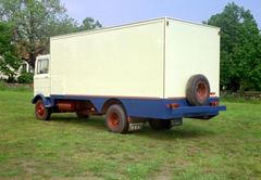 Mercedes Benz LP 913 KAMPEERAUTO