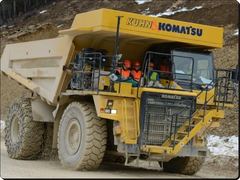 Komatsu HD780