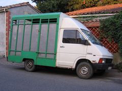 Renault Umpikorinen (BB) 6ov 1197cm3 A