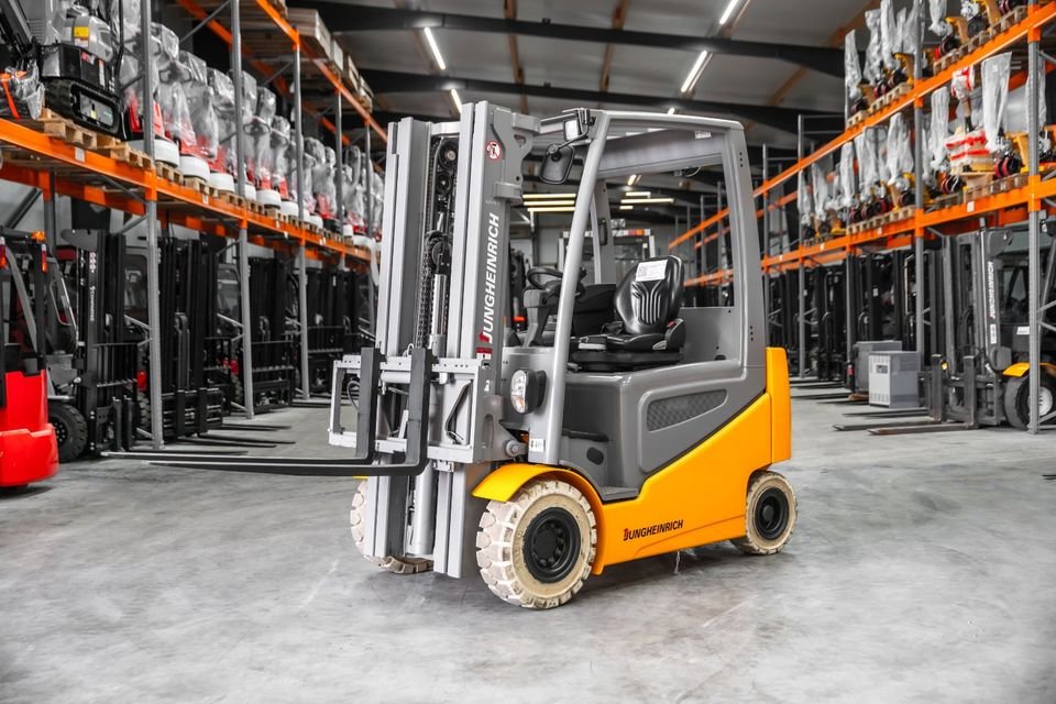Forklift Jungheinrich EFG 425k