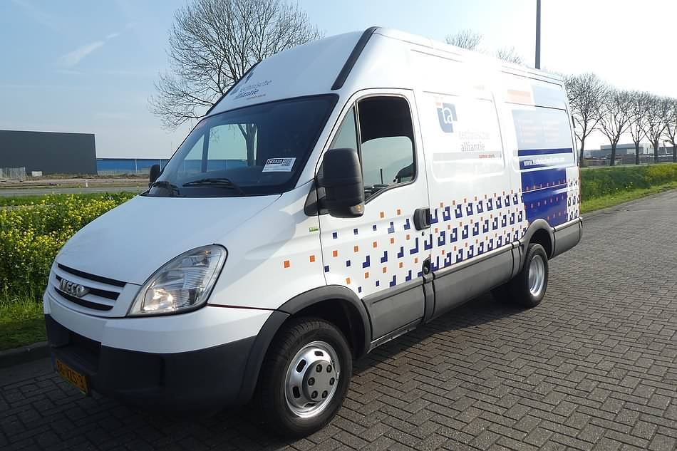 Transporter Iveco IVECO DAILY 40C15