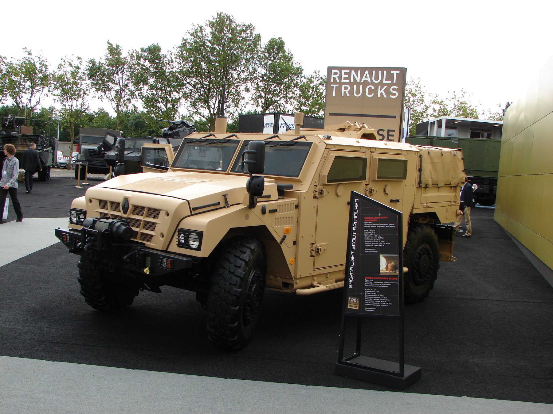 Tactical trucks Renault Trucks Sherpa Medium 10