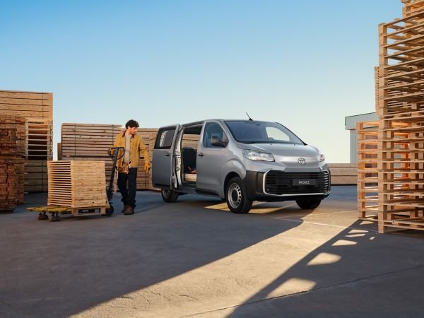 Van Toyota 1000KP36L-PICK UP
