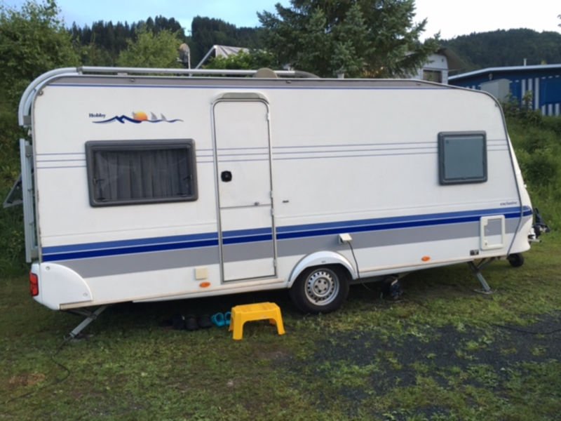 Anhänger HOBBY 24 - 495 UFE